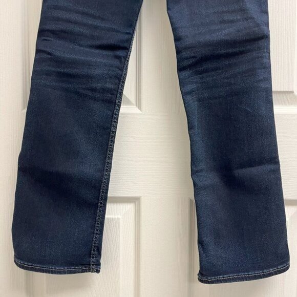 Silver Suki Slim Bootcut Dark Blue Jeans Size 27 x 31 Classic Preppy Versatile - Picture 7 of 10